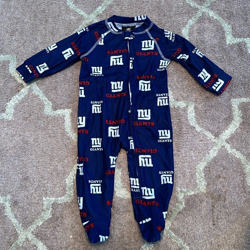 NY Giants fleece material onesie - 3-6 months